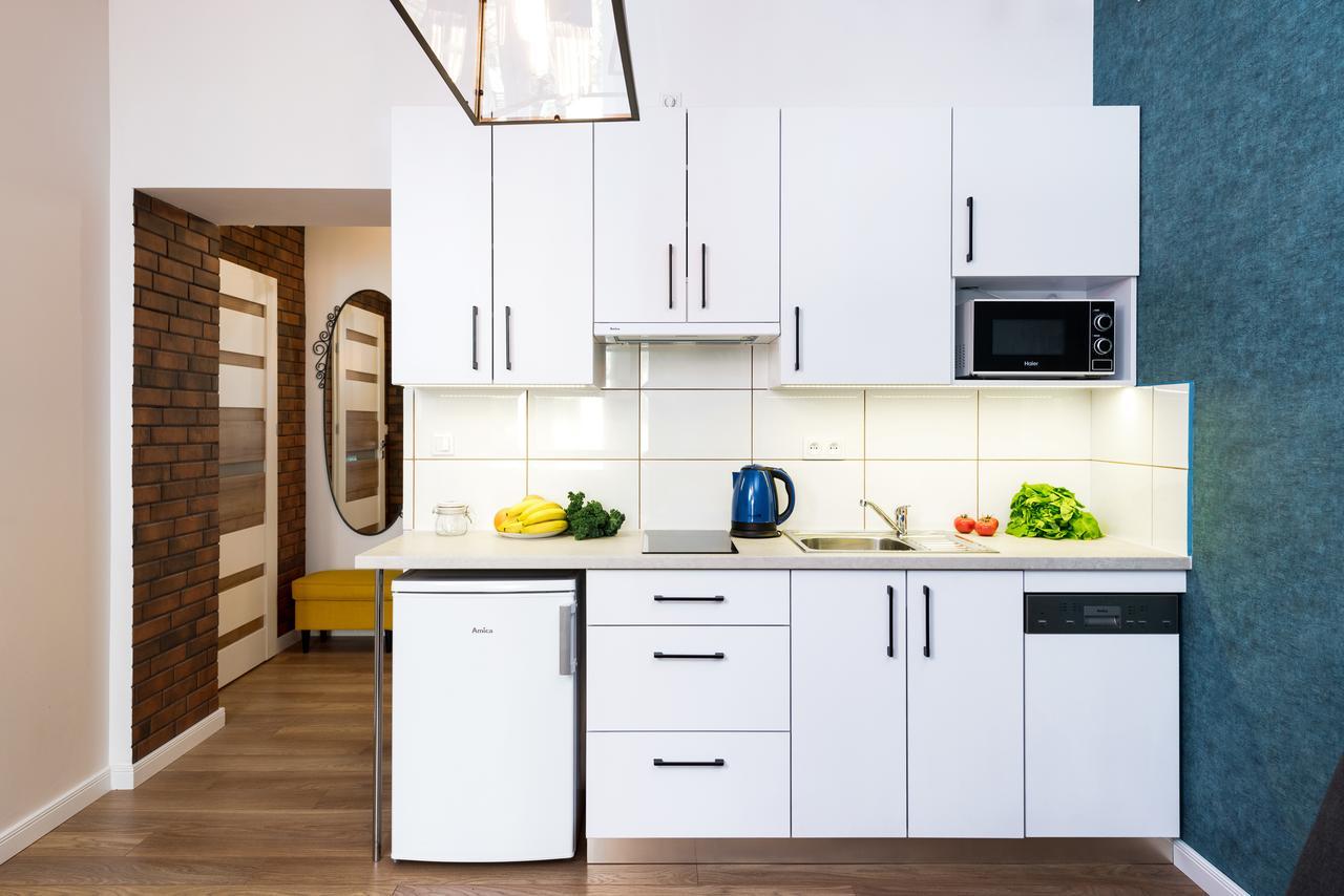 Cracow Rent Apartments - Spacious Apartments For 2-7 People In Quiet Area - Kolberga Street Nr 3 - 10 Min To Main Square By Foot Красков Екстериор снимка